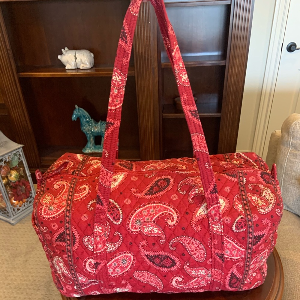Vera Bradley large duffel bag